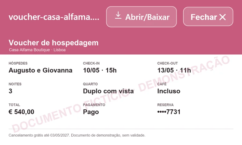 Voucher de hospedagem aberto dentro do app.